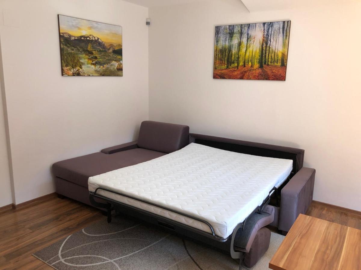 Апартаменти Vila Helena - Apartman Helena 15 Ружомберок Екстер'єр фото