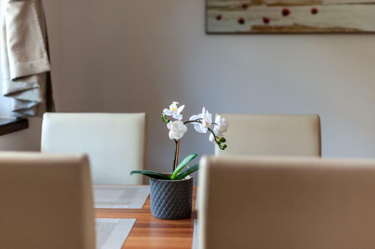 Апартаменти Vila Helena - Apartman Helena 15 Ружомберок Екстер'єр фото