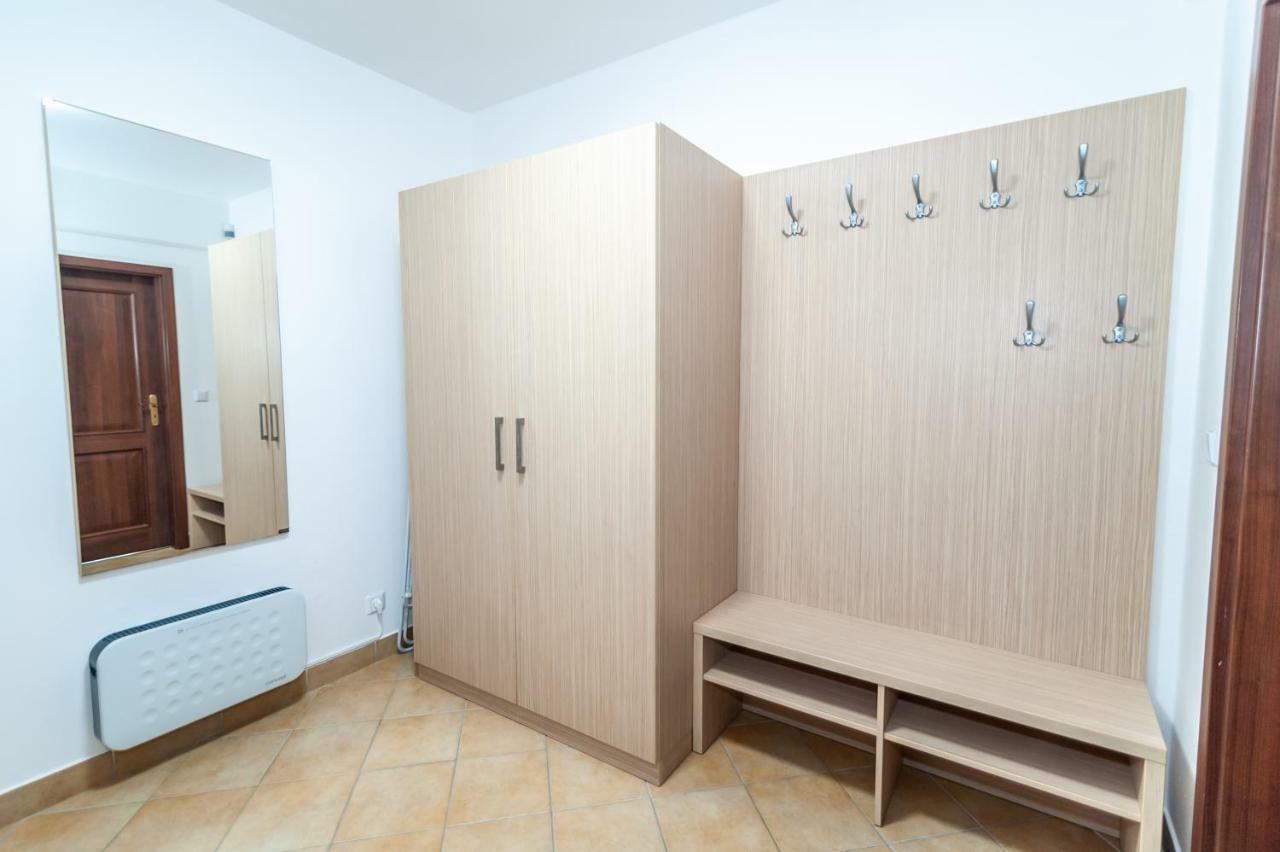 Апартаменти Vila Helena - Apartman Helena 15 Ружомберок Екстер'єр фото